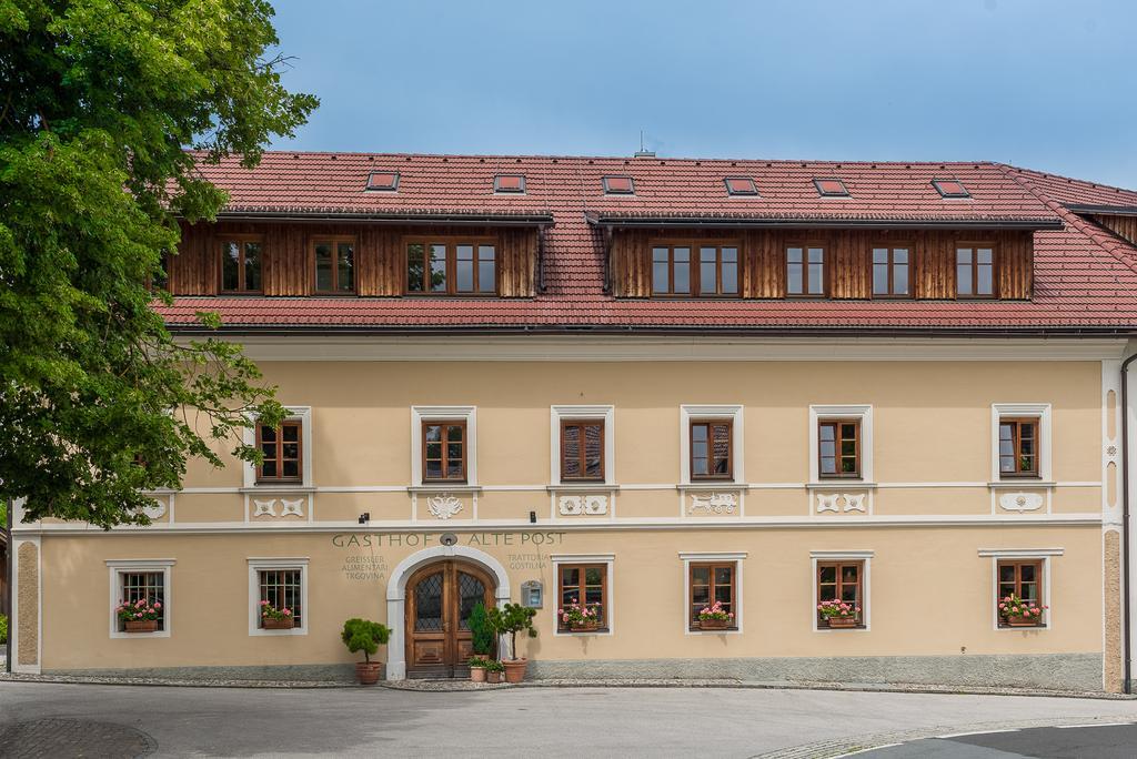ホテル Alte Post Feistritz an der Gail エクステリア 写真